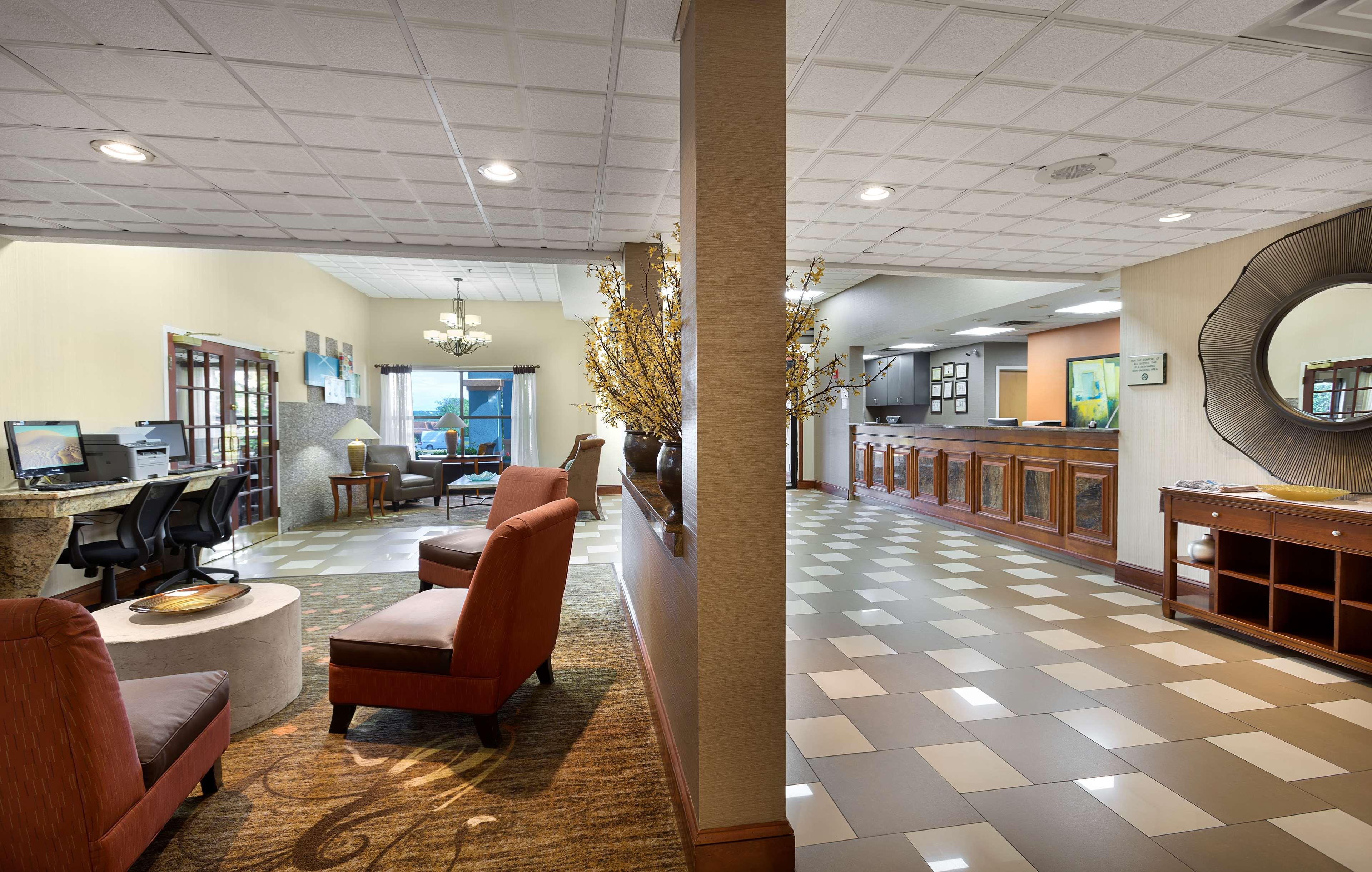 Sky Point Hotel & Suites - Atlanta Airport Экстерьер фото